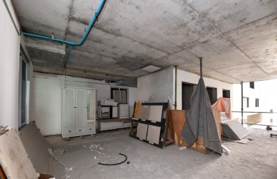 ސިފައިންނާއި ފުލުހުންނަށް ދަޅަ ދައްކާތާ އެތައް އަހަރެއް!