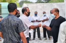 އުމަރު ޒާހިރުގެ ޖަނާޒާ ވަކި ގޮތަކަށް ކުރިއަށް ގެންދަން އެދިވަޑައިގެންފައެއް ނެތް: އާއިލާ