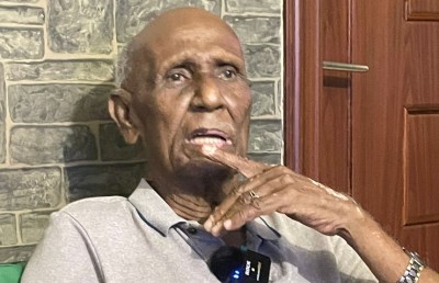 ތޮޅެންދޫ ގާސިމްގެ ޖަޒުބާތީ ވާހަކަތަކެއް؛ ދިވެހި ބޭސްވެރިކަމަށް ތިހެން ނަހަދާ!