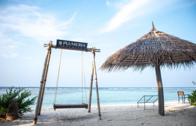 ވ. ތިނަދޫ: ޓޫރިސްޓުންގެ އަދަދު އާބާދީ ފަހަނައަޅައި ހިނގައްޖެ!