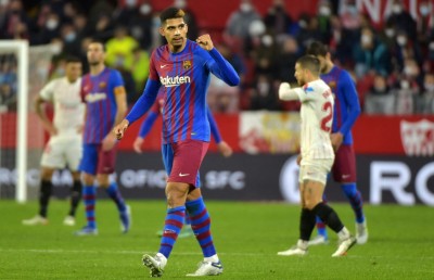 ސެވިއްޔާއާ އެއްވަރުވެ، ބާސެލޯނާ އަހަރު ނިންމާލައިފި