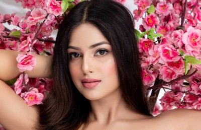 މި އަހަރުގެ މިސް ޔުނިވާސް ހަޒްނާޒް ވެސް ބޮލީވުޑާ ދިމާލަށް