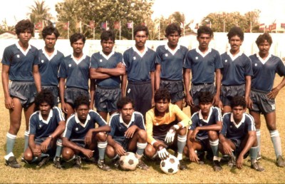 ފުޓްބޯޅައިގައި އޭދަފުށި: ނުފޫޒުގަދަ ނަމެއް، މުއްސަނދި ތާރީހެއް