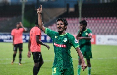 މޮޅުވުމުގެ ރޭހުގައި މާޒިޔާ ކުރިއަށް