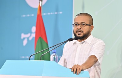 ޓޫރިޒަމް މިނިސްޓްރީގެ ސްޓޭޓް މިނިސްޓަރު ނިހާދު ސަސްޕެންޑްކޮށްފި