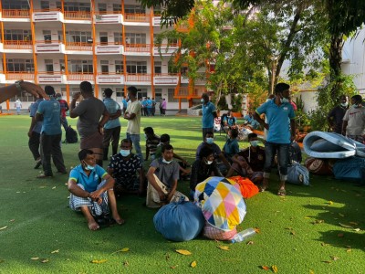 ނީލަން ފިހާރާގައި ރޯވުމުގެ ސަބަބުން ގެއްލުންވި ބިދޭސީންގެ ހާލަތު ވަރަށް ގާތުން އެބަ ބަލަން: އެޗްއާރްސީއެމް
