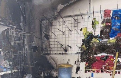 ފިހާރައެއްގެ އޭސީގައި ރޯވެ ބޮޑެތި ގެއްލުންތަކެއް ވެއްޖެ