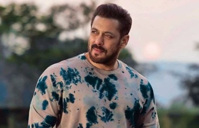 ސަލްމާނަށް 56 އަހަރު، ބަދަލުވުމެއް ނެތް