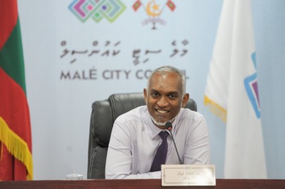 މުއިއްޒުގެ ނަންބަރުން ގޮތްނޭނގޭ މެސެޖުތަކެއް ފޮނުވާތީ ސަމާލުވުމަށް އެދިވަޑައިގެންފި