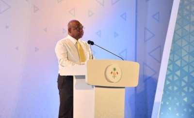 އުތުރުގެ ތަރައްގީ މަޑުޖެހިފައި ވަނީ ހަނިމާދޫ އެއާޕޯޓު ތަރައްގީ ނުވެގެން: ޝާހިދު