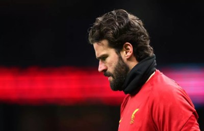 ކްލޮޕާއި ސްލޮޓް އެއްގޮތެއް ނޫން، މިއި ތަފާތު ދެ ޓީމެއް: އެލިސަން