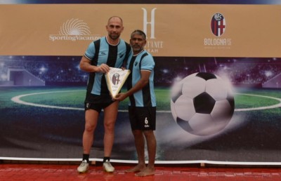 އިޓަލީގެ ކުރީގެ ފޯވާޑް ޑިވާއިއޯގެ ހާއްސަ މެޗެއް މީދޫގައި ބާއްވައިފި