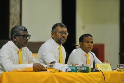 ފައްޔާޒުގެ އިންޒާރު ނަޝީދަށް: ޕާޓީ ތެރޭ ވަކި ހަރަކާތެއް ނުހިންގޭނެ