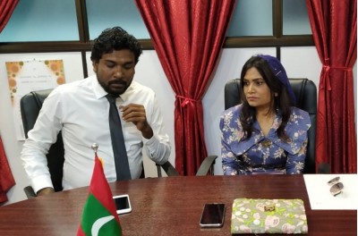 ބްރޯޑްކޮމްގެ މެމްބަރުކަމަށް ކުރިމަތިލާން އަނެއްކާ ވެސް ހުޅުވާލައިފި