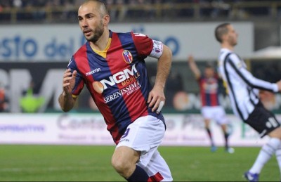 އިޓަލީގެ ކުރީގެ ފޯވާޑް ޑިވާއިއޯގެ ހާއްސަ މެޗެއް މީދޫގައި ބާއްވައިފި