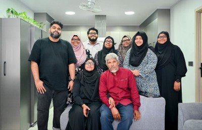 މުޅި އާއިލާގެ ދިރިއުޅުން ބަދަލުކޮށްލި "ފިރޯށި" ލޮނުމިރުހުގެ ޖާދޫގެ ވާހަކަ!