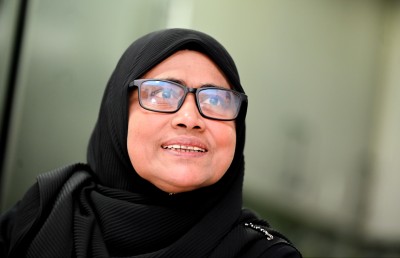 މުޅި އާއިލާގެ ދިރިއުޅުން ބަދަލުކޮށްލި "ފިރޯށި" ލޮނުމިރުހުގެ ޖާދޫގެ ވާހަކަ!