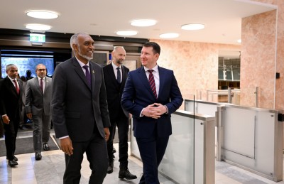 އެސްޓޯނިއާގެ ޑިޖިޓަލް ނިޒާމުގެ ކުރިއެރުންތައް ރައީސް ބައްލަވާލައްވައިފި