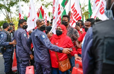 "އިންޑިއާ އައުޓް" އެއްވުމުގައި 29 މީހަކު ހައްޔަރުކޮށްފި