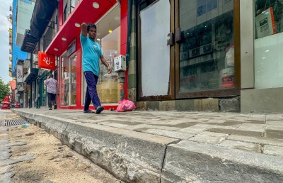 ސިޓީ ކައުންސިލުން ކުރި ކަމަކުން ދެން ފެންގަނޑު ހެދޭނީ ވަށައިގެން ހުރި މަގުތަކުގައި: މުއްތަލިބް