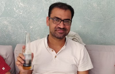 މި މީހާ އަށް ކިޔަނީ ކޮވިޑް ކަޕޫރު