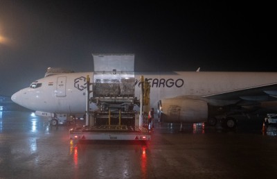 އެފްކޮމް ކާގޯ އިން ރާއްޖެ އަށް ކާގޯ ފްލައިޓްތައް އަޅަނީ