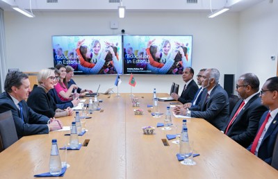 އެސްޓޯނިއާ އިން ދިވެހިންނަށް ތައުލީމީ ފުރުސަތުތައް ހޯދަން މަޝްވަރާ ކޮށްފި