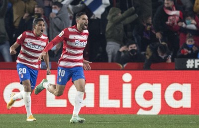 ގްރަނާޑާއިން ފަހު ވަގުތު ބާސެލޯނާއާ އެއްވަރު ކޮށްފި