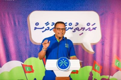 އެމްއެންޕީގެ ސަރުކާރެއްގައި ޑުރަގު ޑީލަރުންނަށް އަދަބު ލުއި ނުކުރެވޭ ގޮތް ހަދާނަން: ނާޒިމް
