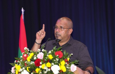 ސްޓެލްކޯގެ ކުރީގެ އެމްޑީ ޝަރީފްގެ ޕާސްޕޯޓް ހިފަހައްޓައިފި