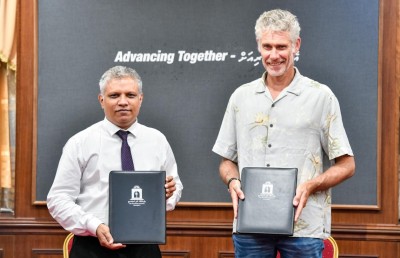 އިނގިރޭސިވިލާތުގެ ޔުނިވަސިޓީއަކާ އެކު އެމްއެންޔޫއިން އެއްބަސްވުމަކަށް