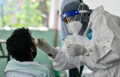 ޕީސީއާރު ޓެސްޓުގެ އަގު ކޮންޓްރޯލްކުރުމުގެ މަޝްވަރާއެއް ނުކުރޭ