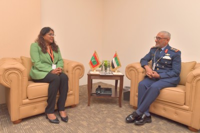 ޔޫއޭއީއާއެކު އަސްކަރީ ގުޅުންތައް ވަރުގަދަކުރަން މަޝްވަރާކޮށްފި