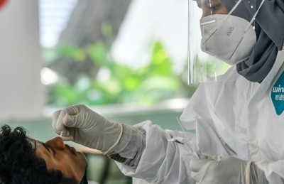 ކޮވިޑް ކޭސްތައް ކޮންމެ ދުވަހަކު މަތިންވަމުން ގޮސް 1،200 އިން މައްޗަށް