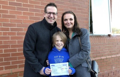 އިނގިރޭސިވިލާތުގައި ނުވަ އަހަރުގެ ކުއްޖަކު އޯ ލެވެލްގެ ހިސާބުން ސީ ފާހެއް ހޯދައިފި