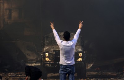 އިޒްރޭލުން ހުޅަނގު އައްސޭރި ފޭރެން އުޅޭތީ އދ.ގެ ކަންބޮޑުވުން