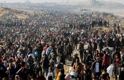 ހުއްދަ ދިނުމާ އެކު ޣައްޒާއަށް ލައްކައިން މީހުން ވަންނަން ފަށައިފި