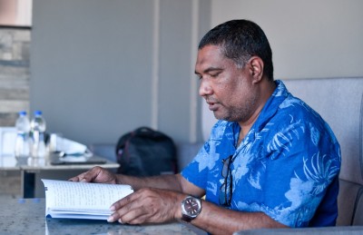 ނޫސްވެރިކަމުގެ މާޒީން އަހުމަދުގެ ތަޖުރިބާތައް