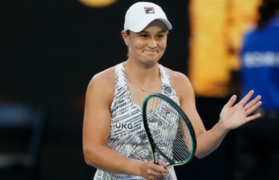 އޮސްޓްރޭލިއަން އޯޕަން: ދެ އަހަރަށް ފަހު މަރޭގެ ފުރަތަމަ މެޗު ކާމިޔާބު ކޮށްފި