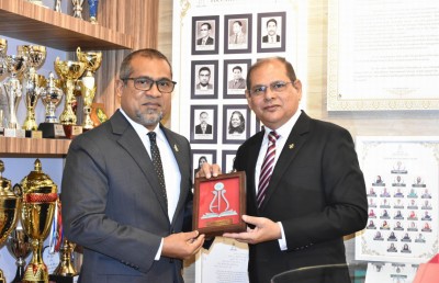 ރާއްޖޭގެ ސްކޫލެއްގެ ފުރަތަމަ ނަމޫނާ ސާކް ސަމިޓް އަހުމަދިއްޔާގައި ބާއްވައިފި