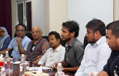 ޑިމޮކްރެޓްސްގެ މެމްބަރުން ޕީއެންސީއަށް ވެއްދި މައްސަލަ ވެސް ޕޮލިހަށް