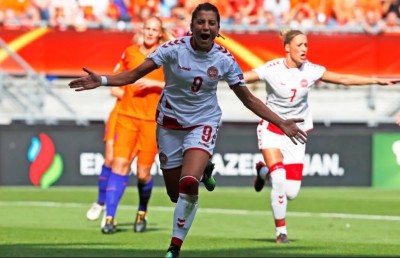 ޑެންމާކު ފޯވާޑް ނާދިއާ އަކީ މިހާރު ޑޮކްޓަރެއް