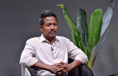 ޑިމޮކްރެޓްސްގެ ރައީސަކަށް އިންތި، ނައިބަކަށް ވައްޑެ ހޮވިއްޖެ