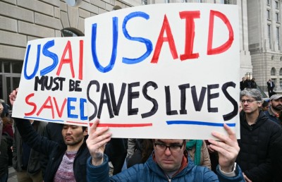 ޔޫއެސްއެއިޑްގެ އޮފީސް ބަންދުކޮށް މުވައްޒަފުންނަށް އެކްސެސްތައް ކަނޑާލައިފި