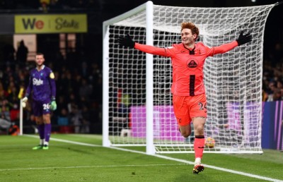 އެފްކަން އަށް ދާން ދެކޮޅުހެދި ނައިޖީރިއާގެ ޑެނިސް އަށް ރަތް ކާޑު، ވަޓްފޯޑް ރެލިގޭޝަން ޒޯނަށް