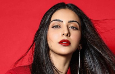 މިއީ ރަކުލް އަށް ވަރަށް ބޮޑު އަހަރެއް