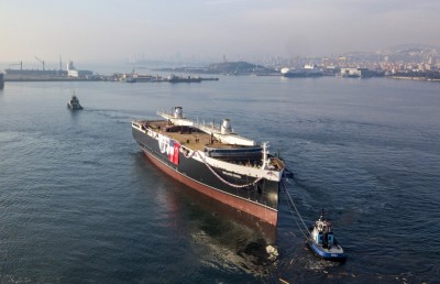 ރިޔަލުގައި ދުއްވާ އެންމެ ދިގު ކާގޯ ބޯޓު ބަނދެފި!