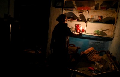 ރާމާމަކުނަކާ ހެދި ލަންކާގެ ބޮޑު ސަރަހައްދަކުން ކަރަންޓު ކެނޑިއްޖެ