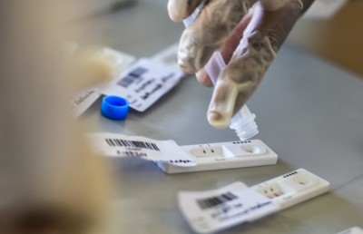 އެތެރޭގެ ދަތުރުތަކަށް ބޭނުންކުރަން ޖެހޭނީ ޕީސީއާރް ޓެސްޓް: އެޗްޕީއޭ