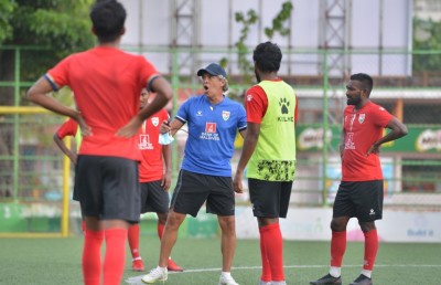 ކުޅުންތެރިންގެ ފެންވަރު ދެނެގަންނަން ގައުމީ ޓީމު ޕްރެކްޓިހަށް